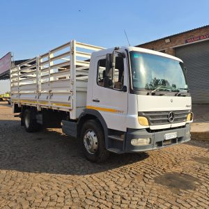 Mercedes Benz Atego 1317 Cattlebody